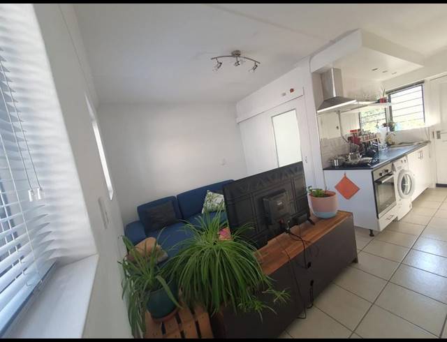 2 BEDROOM PROPERTY TO RENT IN MAITLAND